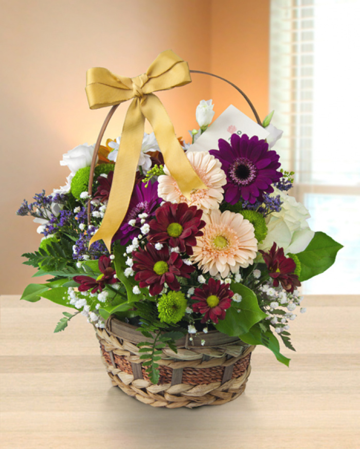 Basket with chrysanthemums – imaginea 1