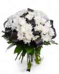 Funeral bouquet of white flowers – the image 1