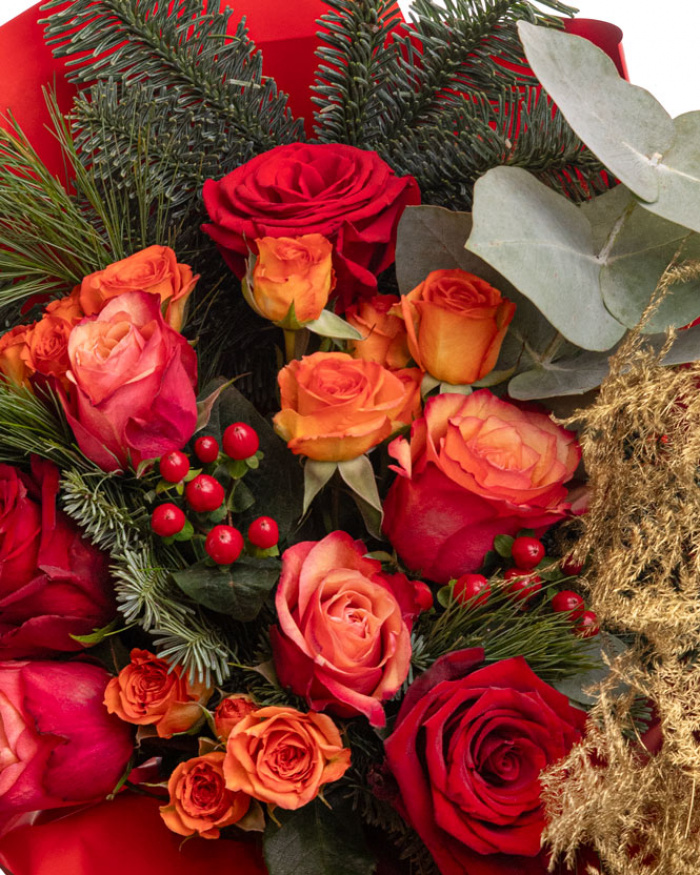 Buchet de Crăciun cu flori portocalii – imaginea 2