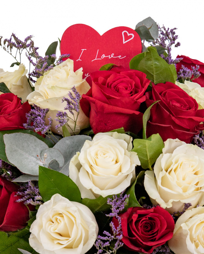 White and red roses bouquet – imaginea 2