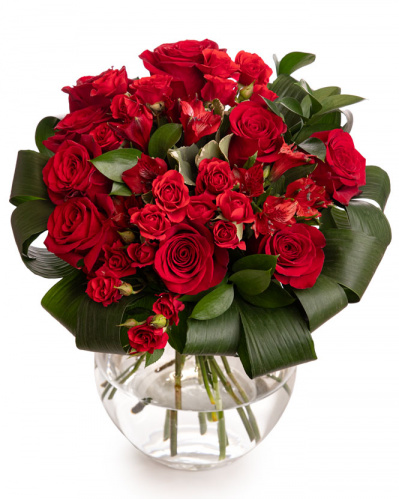 Bouquet of alstroemeria and roses