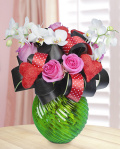 Bouquet with orchids and accesories  – imaginea 1