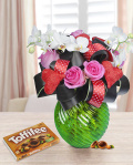 Bouquet with orchids and accesories – imaginea 1