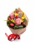 Spring flowers bouquet – the image 1