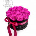 Trandafiri criogenati roz in cutie neagra