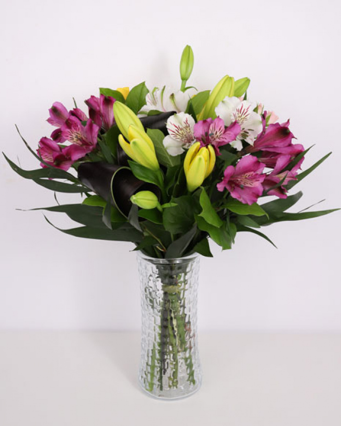 Buchet cu flori mixte