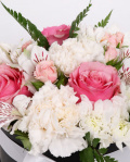 Box with white and pink flowers – imaginea 2