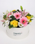 Box with eustoma and germinis – imaginea 1