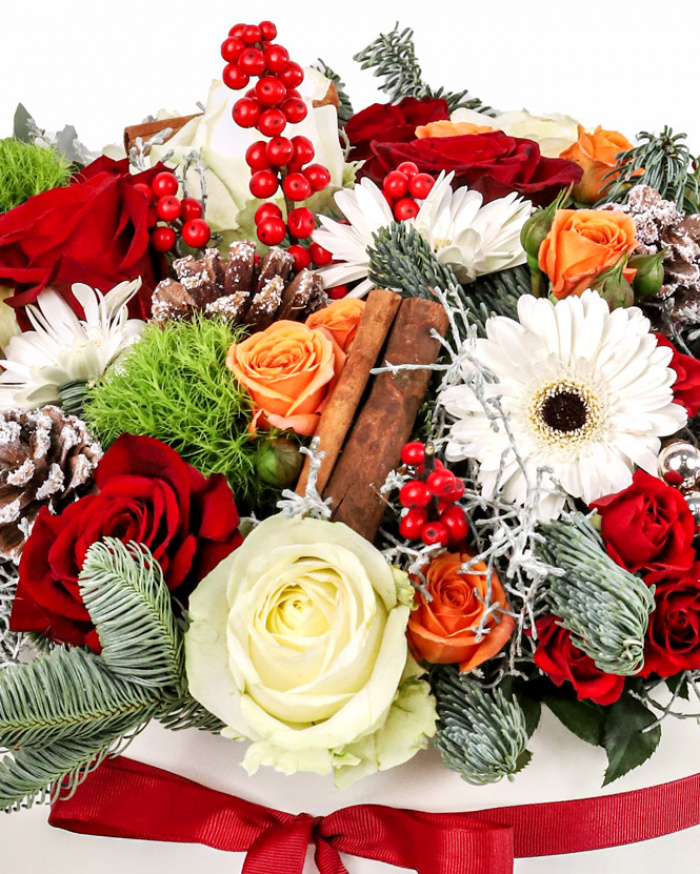 Joyful Christmas Arrangement – imaginea 2