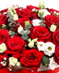 Cadou romantic cu trandafiri – imaginea 2