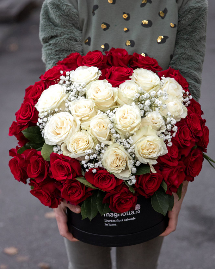 ”I love you” box of roses – the image 3