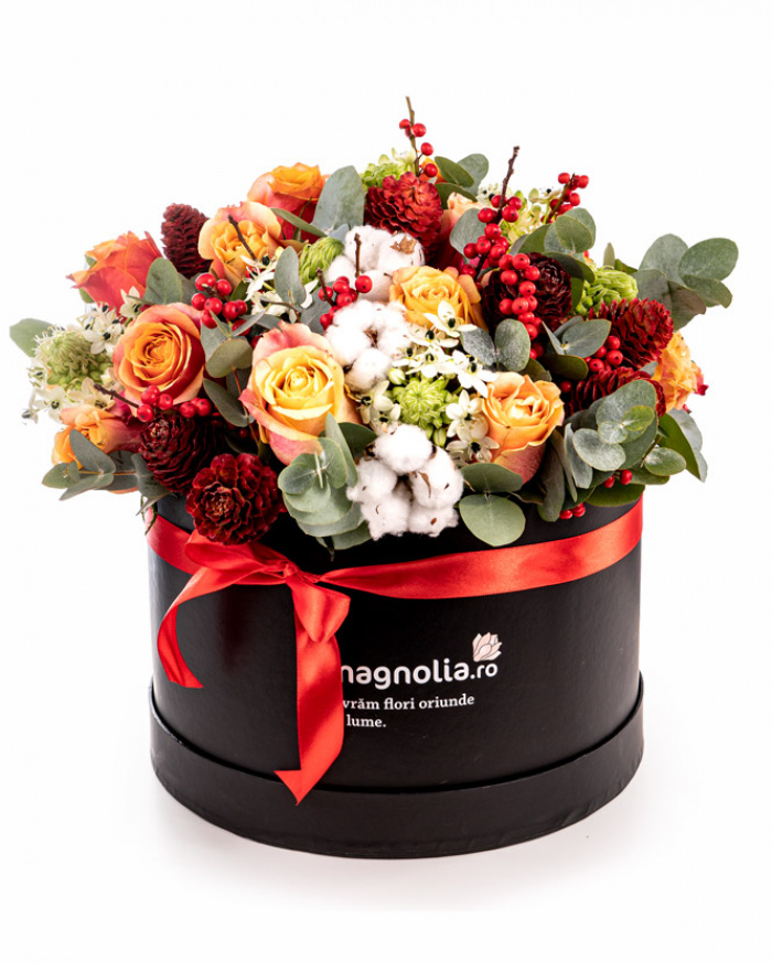 Winter floral arrangement – imaginea 1