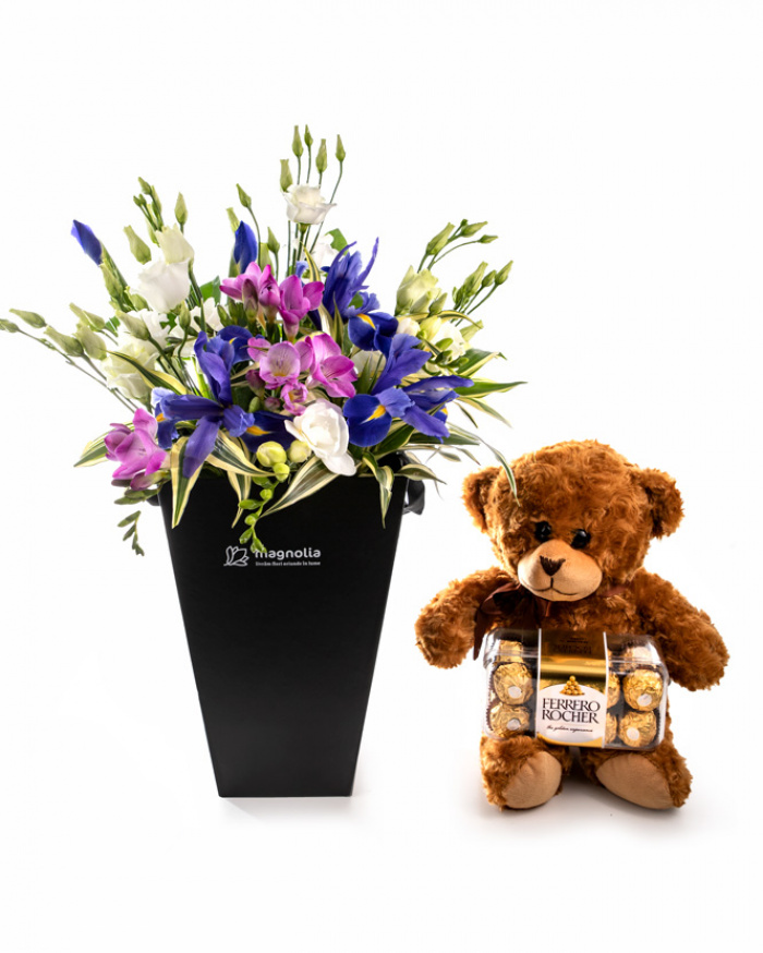 Arrangement with irises and eustoma – imaginea 1