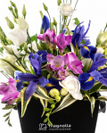 Arrangement with irises and eustoma – imaginea 2