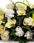 Aranjament funerar cu orhidee și cale – imaginea 2