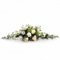 Aranjament funerar cu flori albe