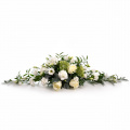 Aranjament funerar cu flori albe