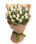 White tulip bouquet – imaginea 1