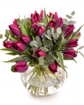 Buchet cu lalele mov – imaginea 1