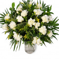 Buchet cu frezii albe
