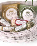 Gift basket and flower bouquet – imaginea 3