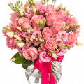 Buchet cu trandafiri roz