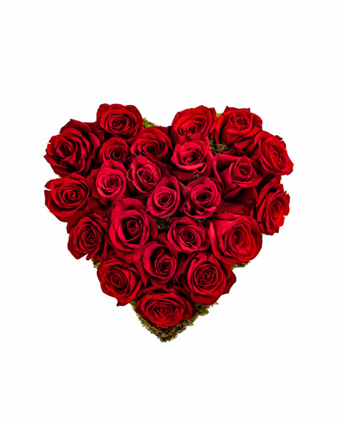 Red rose heart arrangement – the image 2