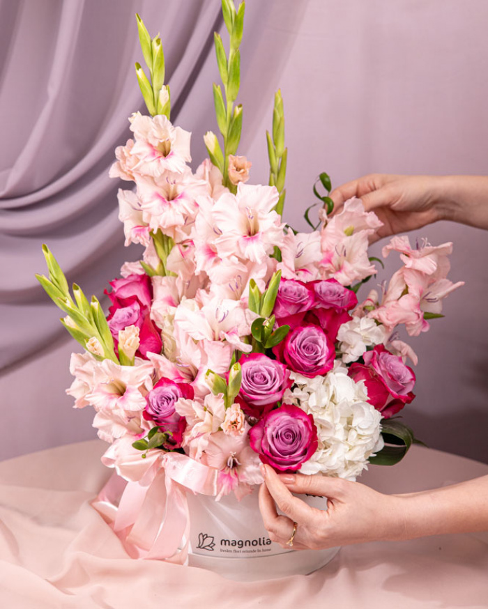 Arrangement with Gladioli and Hydrangeas