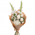 Buchet cu gladiole albe