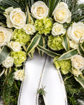 Jerbă funerară cu garoafe și trandafiri – imaginea 2