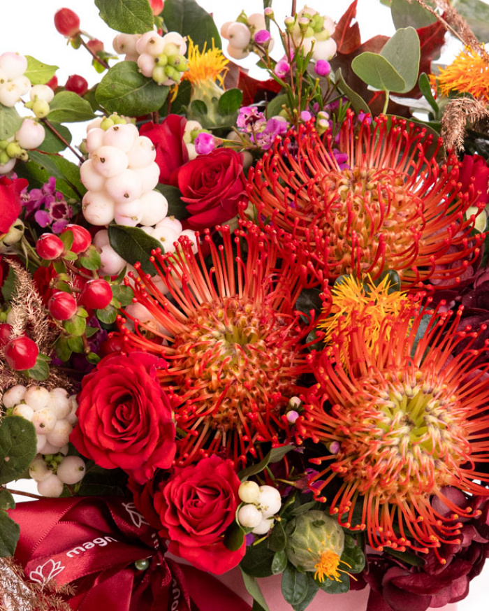 Floral arrangement ”Autumn scent” – imaginea 2