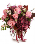 Burgundy Delight bouquet – the image 1