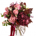 Buchet „Burgundy Delight”