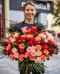 Buchet de lux „Nuanțele pasiunii” – imaginea 3