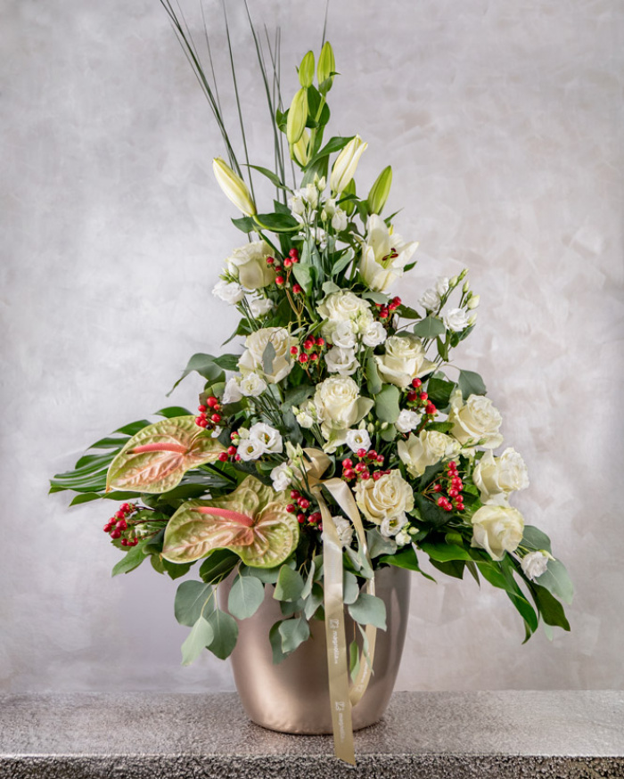 ”Harmony and Elegance” Luxury Arrangement – imaginea 2