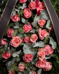 Funeral spray with pink roses – the image 2