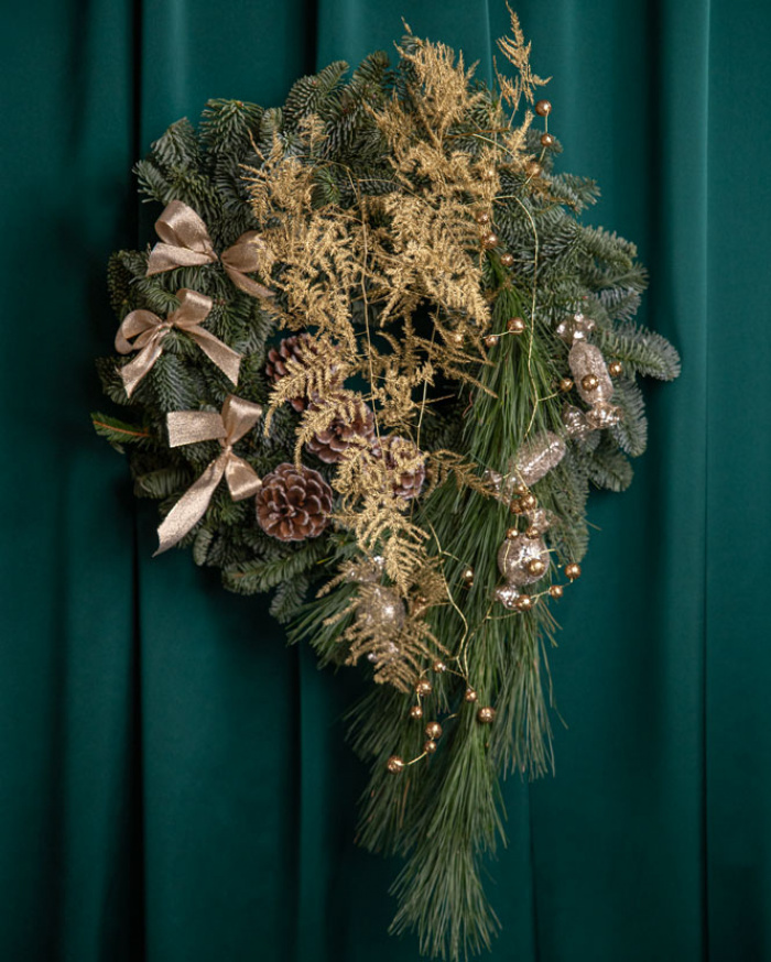 ”Fancy Christmas” door wreath – imaginea 3