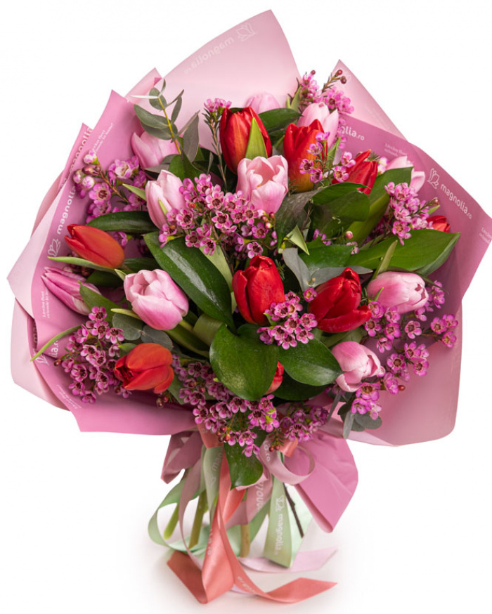 Delicate tulip bouquet – imaginea 1