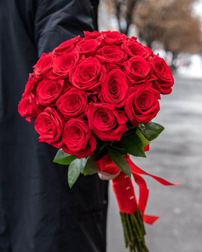 Buchet cu trandafiri „Endless Love” – imaginea 3