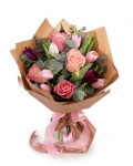 „Pink and Pretty” rose and tulip bouquet – the image 1