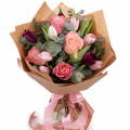 Buchet cu trandafiri și lalele „Pink and Pretty”