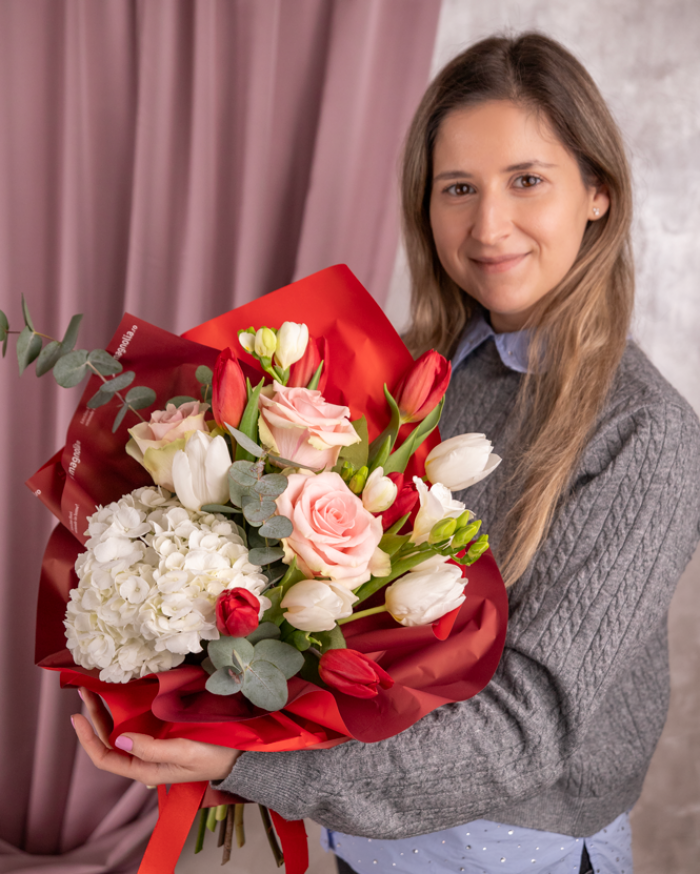 Buchet „Blushing flowers” – imaginea 3