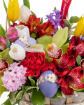 Gift basket with flowers and wine – the image 2