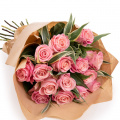Buchet cu trandafiri roz „Hermosa”