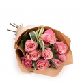 Buchet cu trandafiri roz „Hermosa”