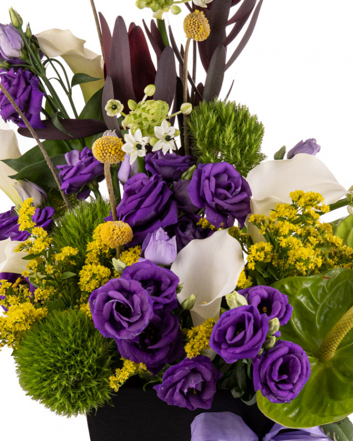 ”Grandiose” floral arrangement  – the image 2