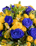 Buchet cu trandafiri albaștri „Vivid Blue” – imaginea 2