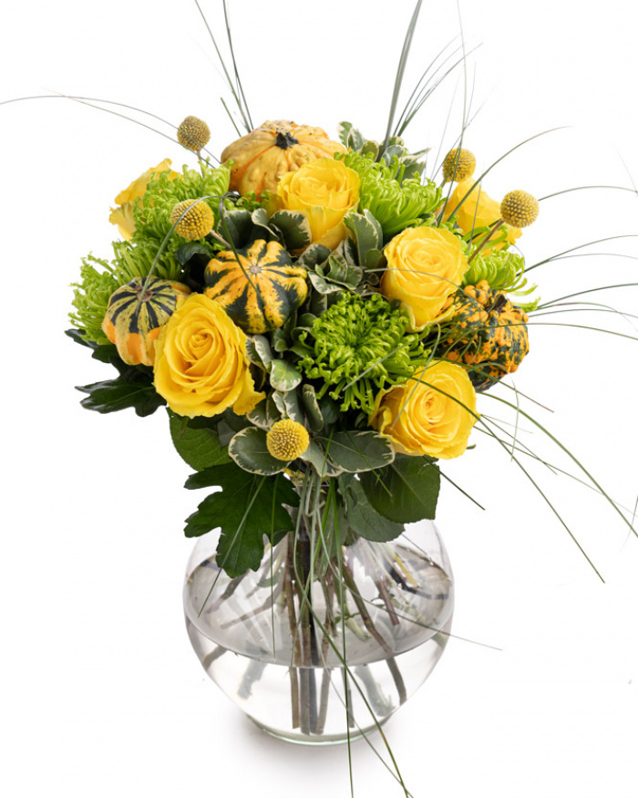 Yellow roses and ornamental pumpkins bouquet – the image 1
