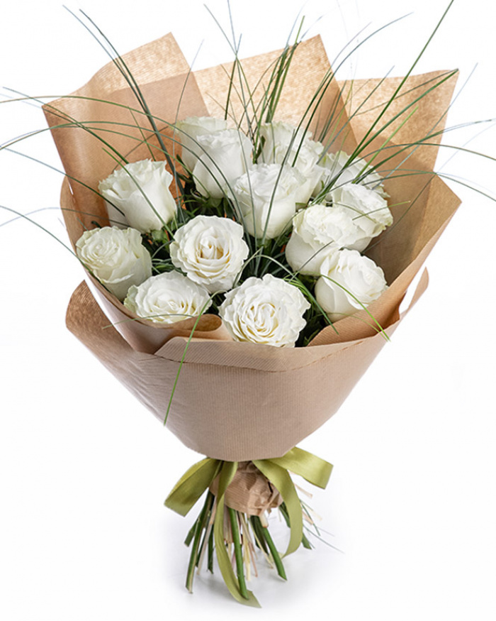 Buchet trandafiri albi – imaginea 1