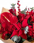 Buchet flori roșii de Crăciun – imaginea 2